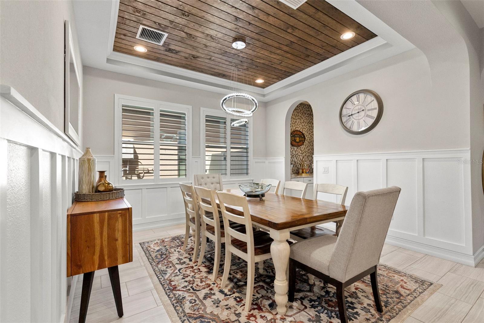 PROMENADE AT LAKE PARK PH - Residential