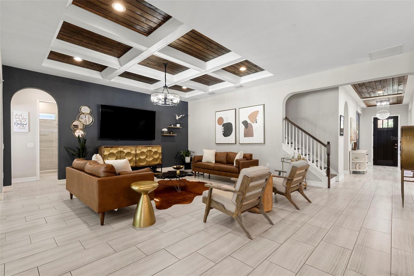 PROMENADE AT LAKE PARK PH - Residential