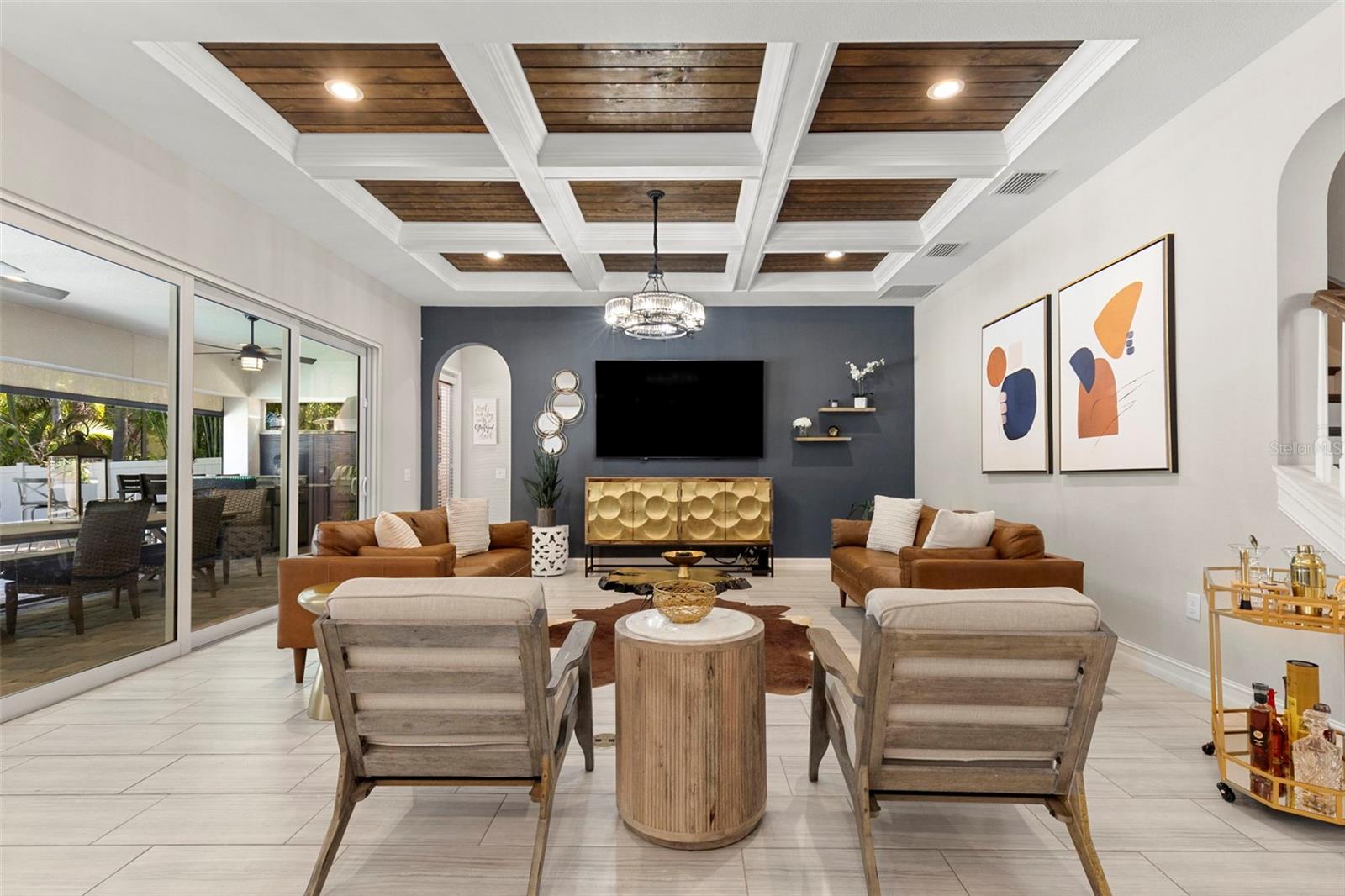 PROMENADE AT LAKE PARK PH - Residential