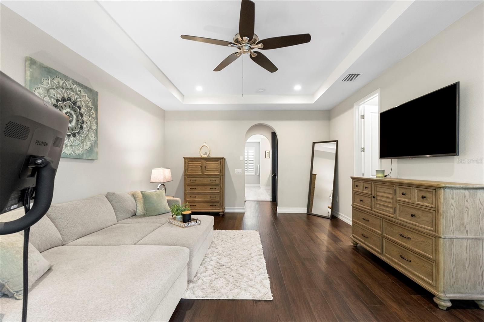 PROMENADE AT LAKE PARK PH - Residential