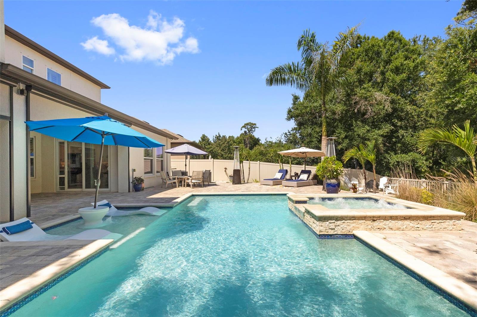 PROMENADE AT LAKE PARK PH - Residential