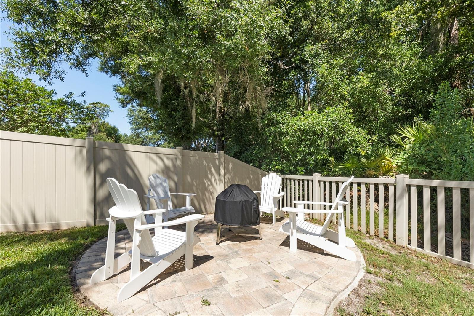 PROMENADE AT LAKE PARK PH - Residential