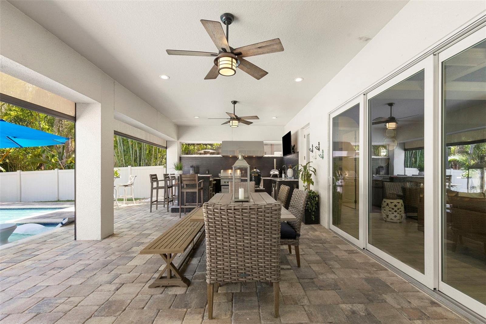 PROMENADE AT LAKE PARK PH - Residential