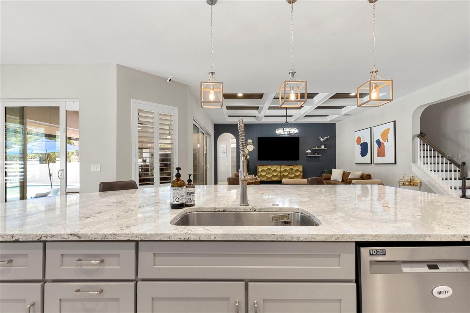 PROMENADE AT LAKE PARK PH - Residential