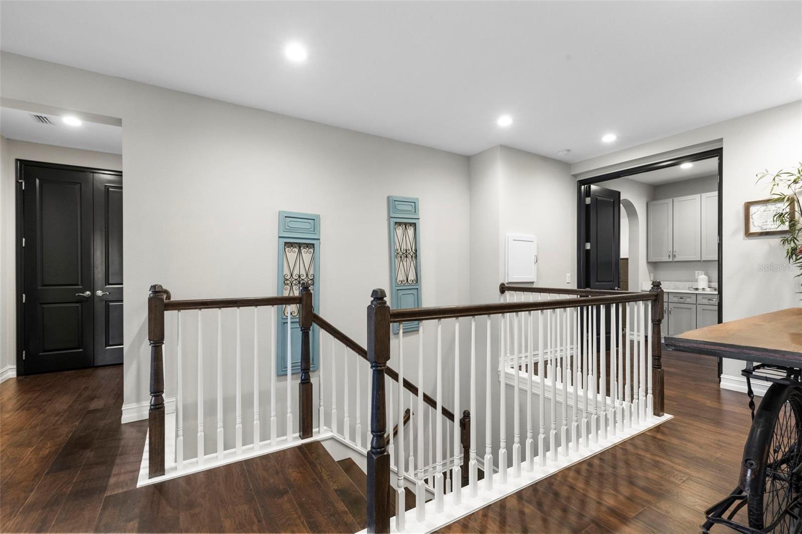 PROMENADE AT LAKE PARK PH - Residential