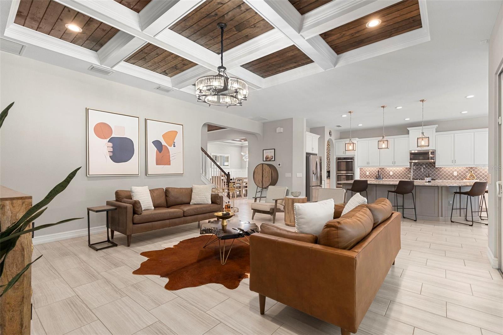 PROMENADE AT LAKE PARK PH - Residential
