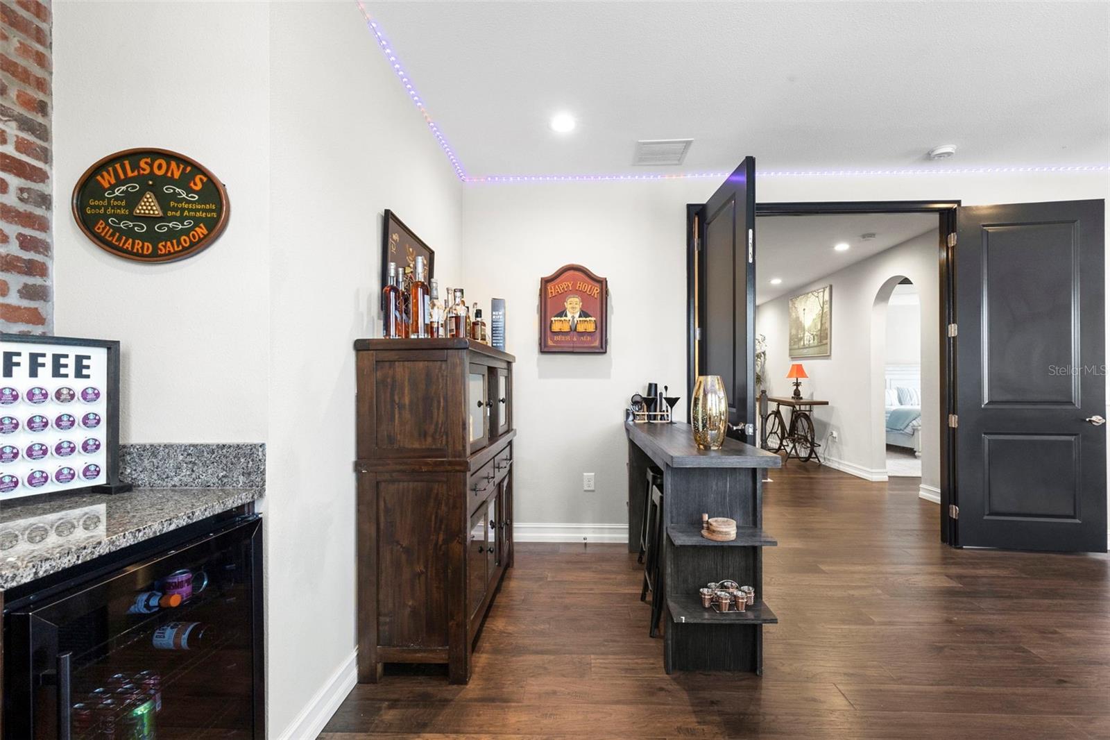 PROMENADE AT LAKE PARK PH - Residential