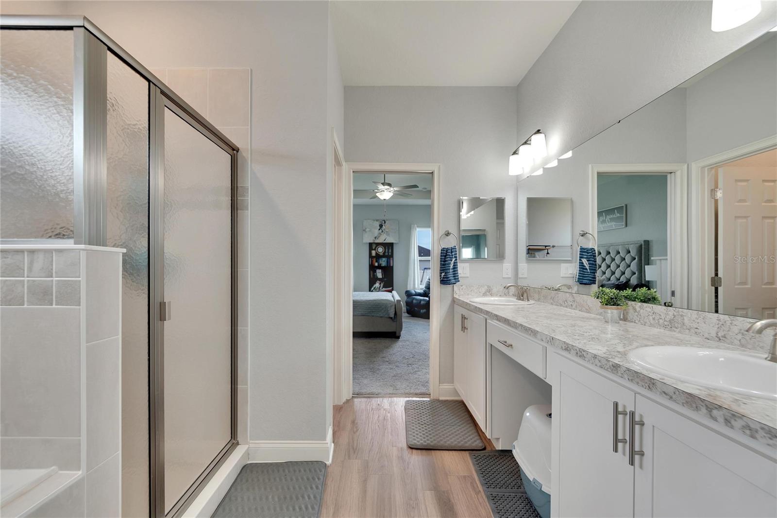 DEVINSHIRE - Residential