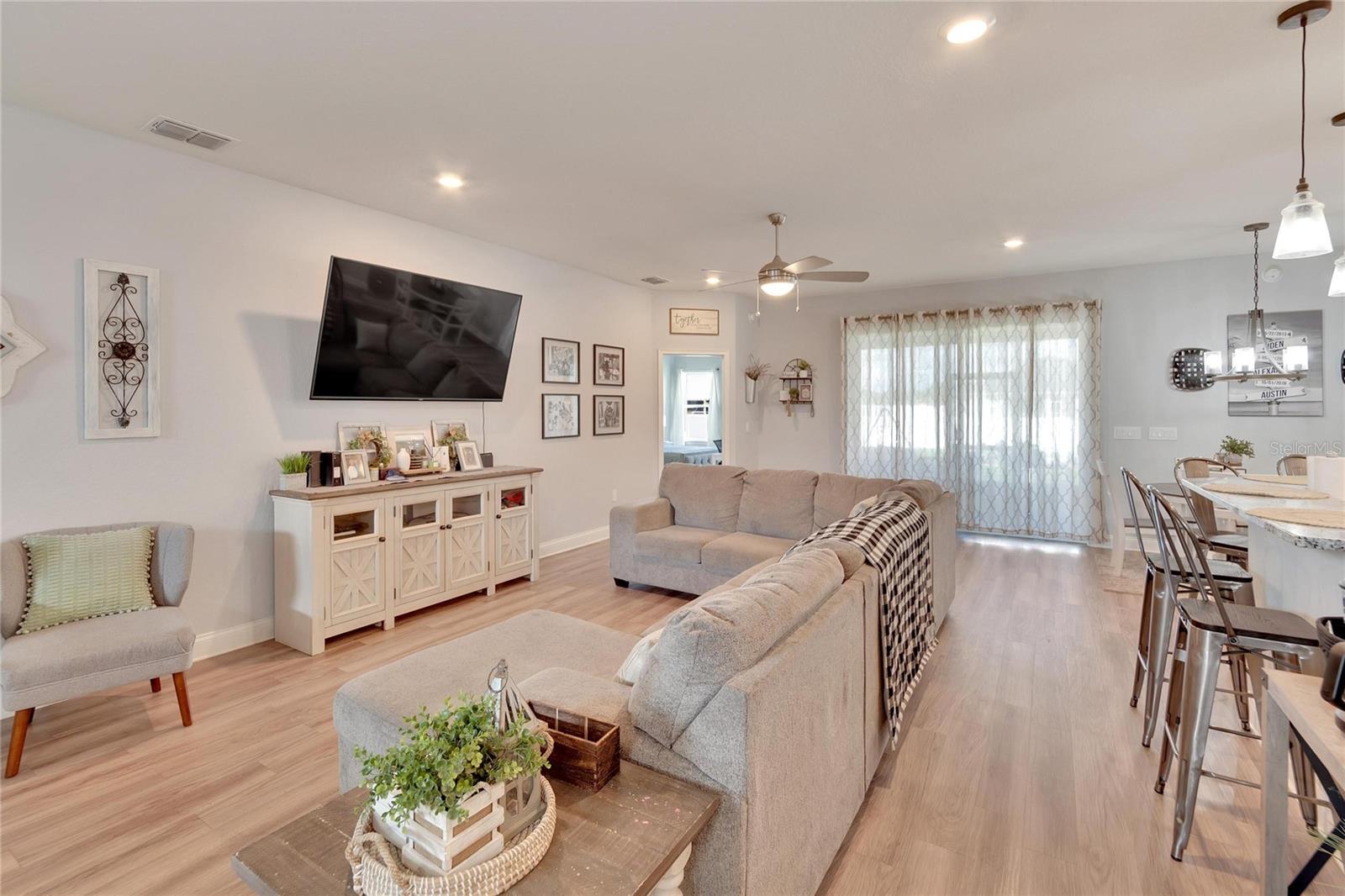 DEVINSHIRE - Residential