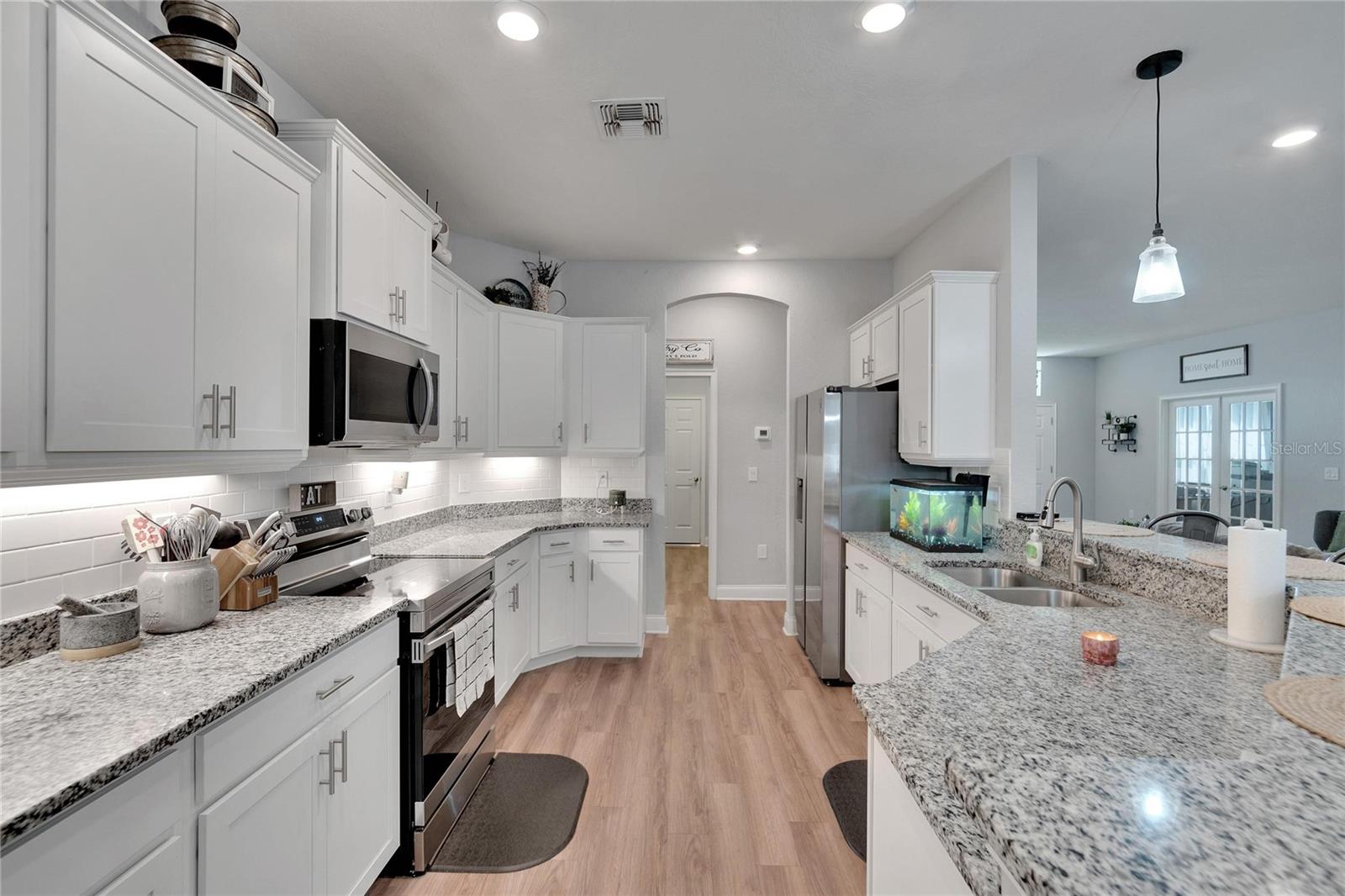 DEVINSHIRE - Residential