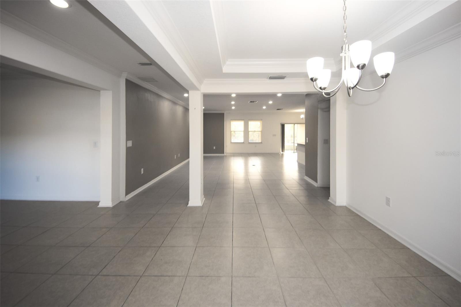 ROYAL HIGHLANDS - Residential Lease