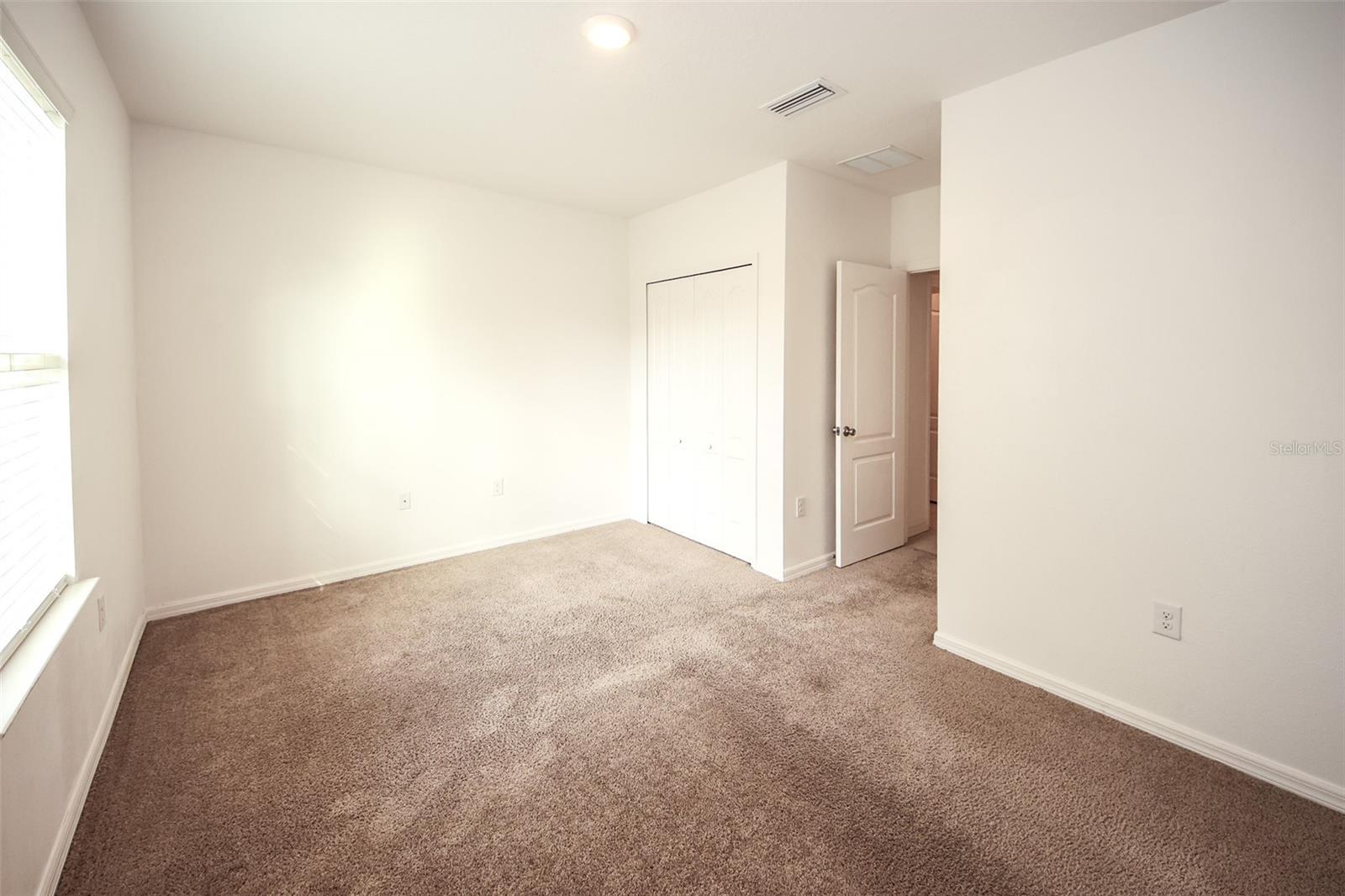 ROYAL HIGHLANDS - Residential Lease