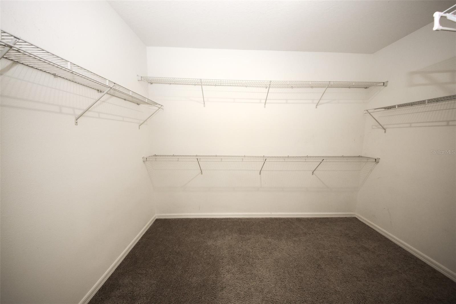 ROYAL HIGHLANDS - Residential Lease