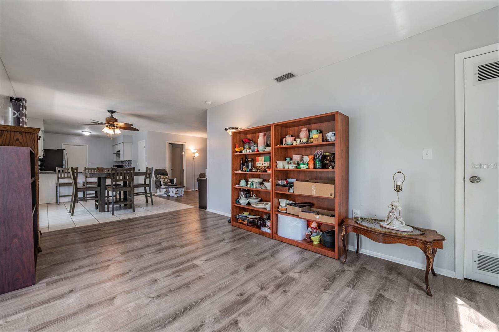 SPRING HILL - Residential