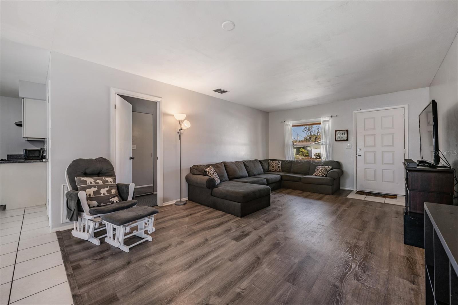 SPRING HILL - Residential