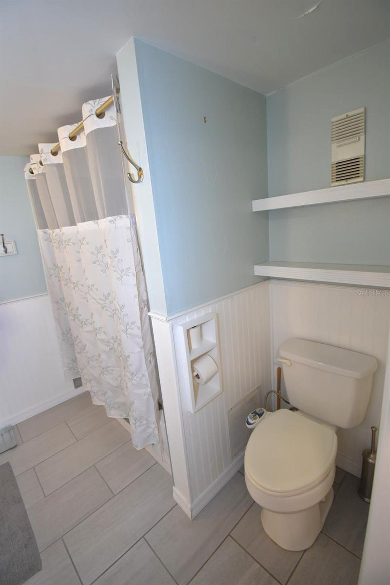 HEATHER LAKE APTS CONDO - Residential