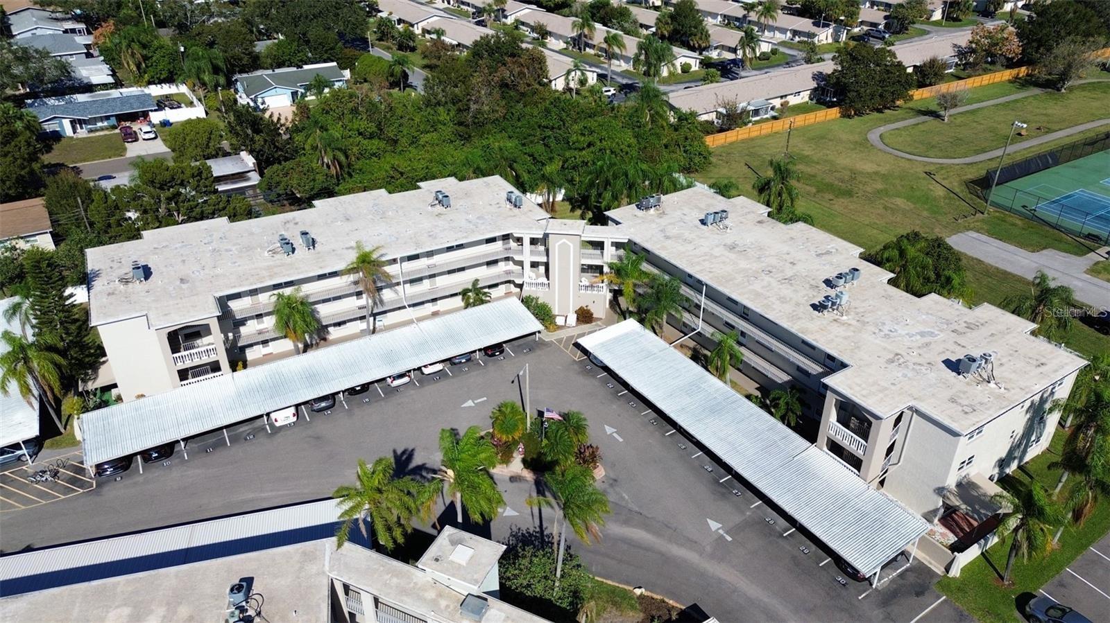 Beautiful first floor unit now on the market! This two bedroom, one bathroom condo is located in a well managed complex. This 55+ community is located near the vibrant downtown Dunedin, restaurants, major airports, shopping, grocery stores, the Pinellas Trail. Home of major league sports, Bucaneers, Rays, Lightning, spring training homes of the Toronto Blue Jays and Philadelphia Phillies. This condo couldn’t be more appealing! Inside you will find an updated kitchen, updated bathroom and updated flooring.
New windows in 2020, new A/C in 2023 and new water heater 2024!! Don't wait, schedule your showing today and make this cozy condo yours.