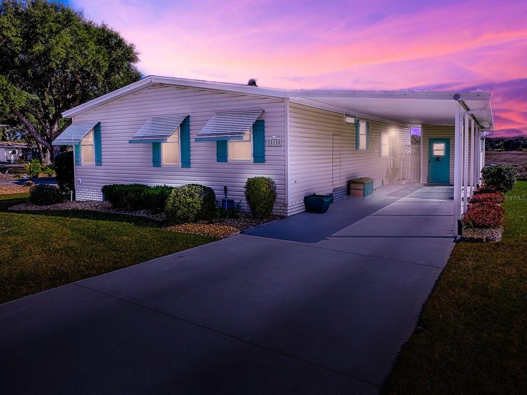 Photo of 25120 Clifford Hill, Leesburg, FL 34748 (MLS # G5106540)