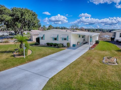 Photo of 25120 Clifford Hill, Leesburg, FL 34748 (MLS # G5106540)