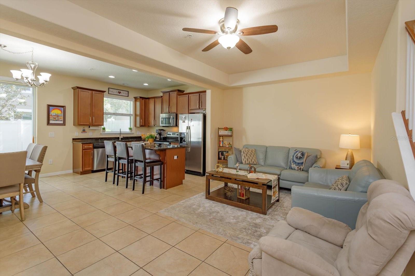 9551 SILVER BUTTONWOOD STREET