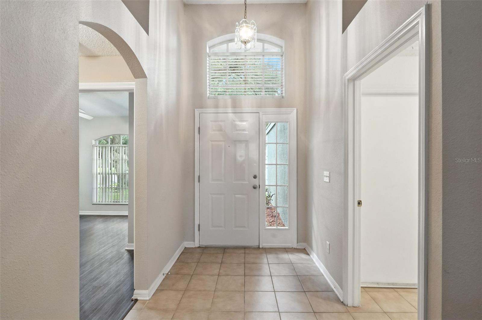 1502 SCOTCH PINE DRIVE