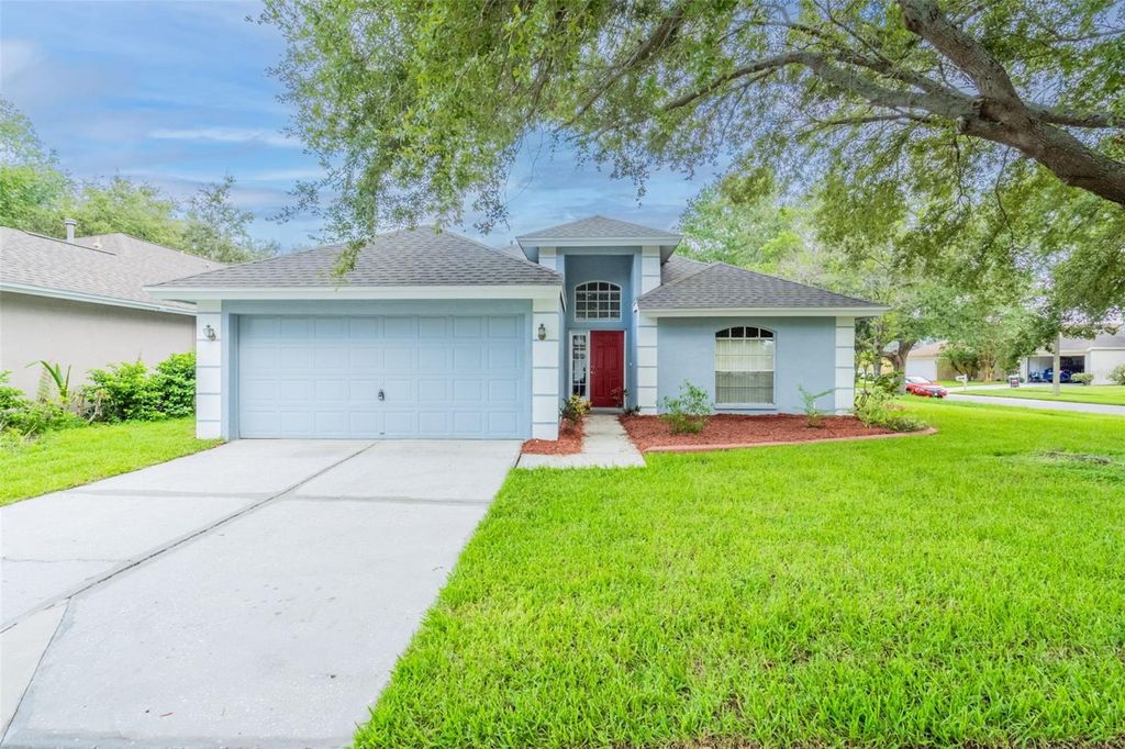 Photo of 1502 Scotch Pine Drive, Brandon, FL 33511 (MLS # O6330208)