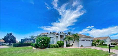 A home in LAKE WALES