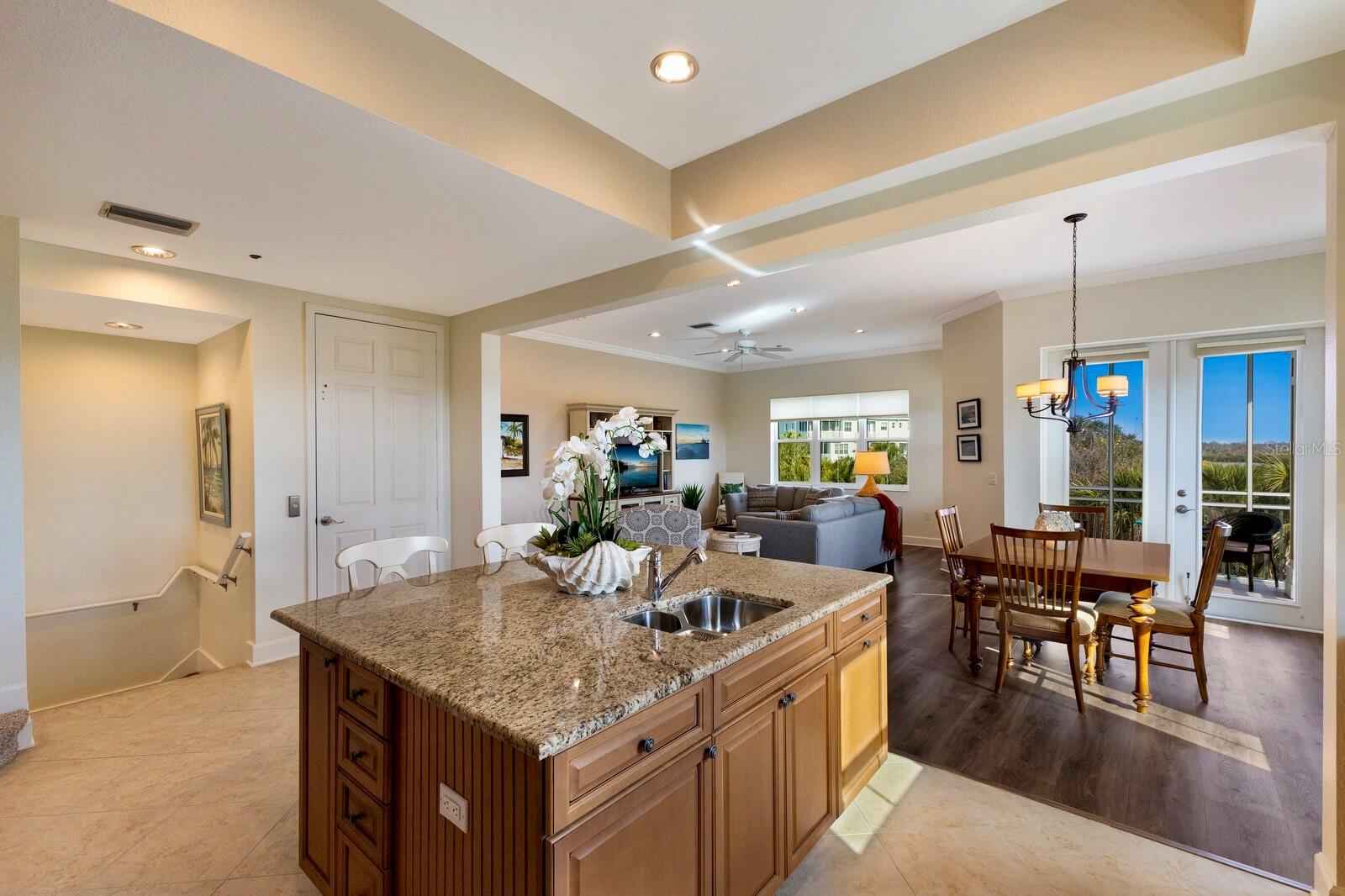 LANDINGS/CORAL CRK - Residential