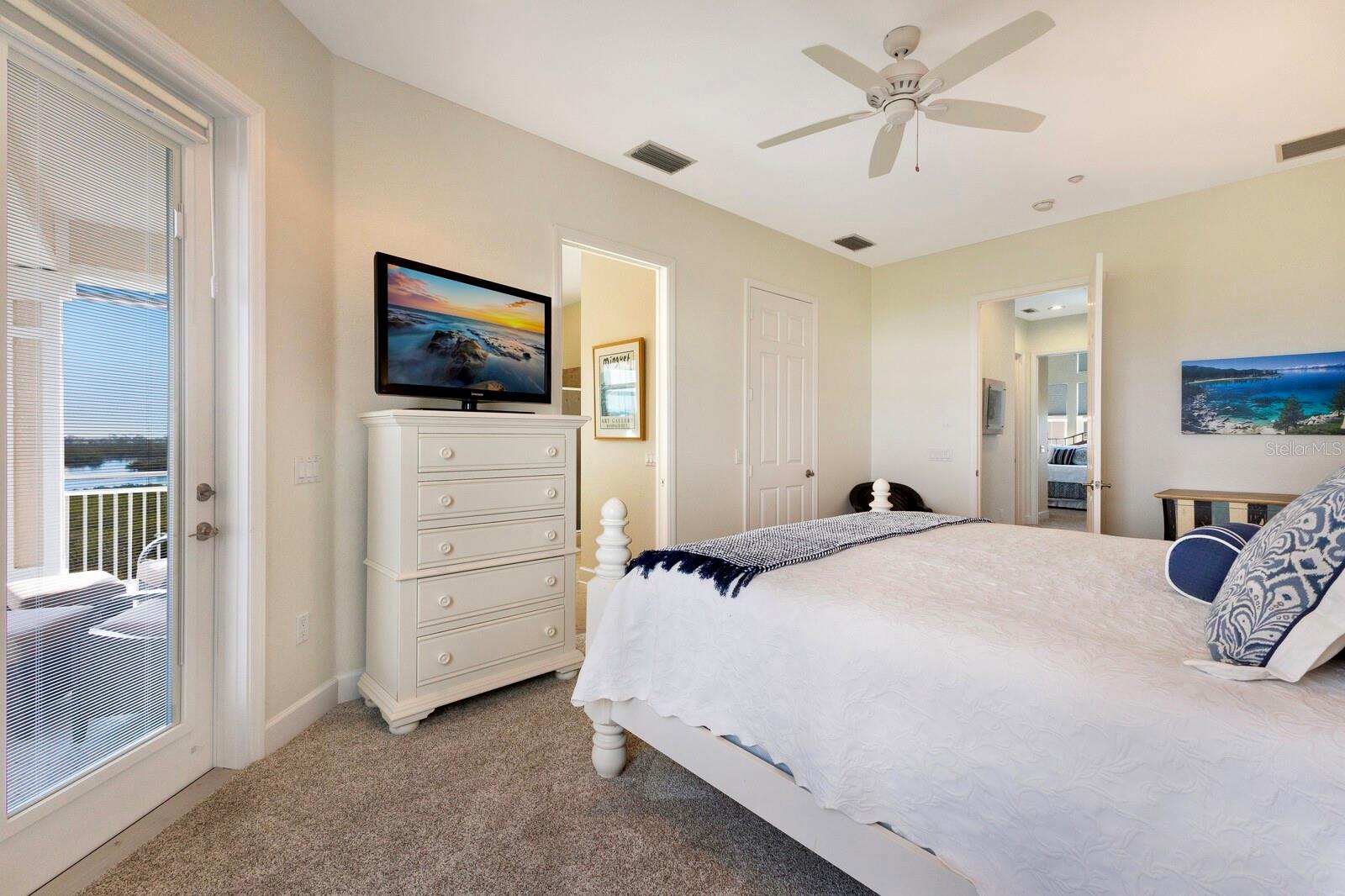 LANDINGS/CORAL CRK - Residential