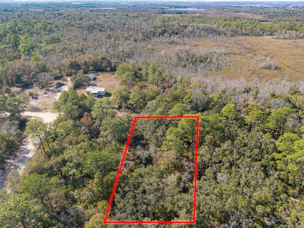 Photo of 419 N Vesper Point, Crystal River, FL 34429 (MLS # W7880154)