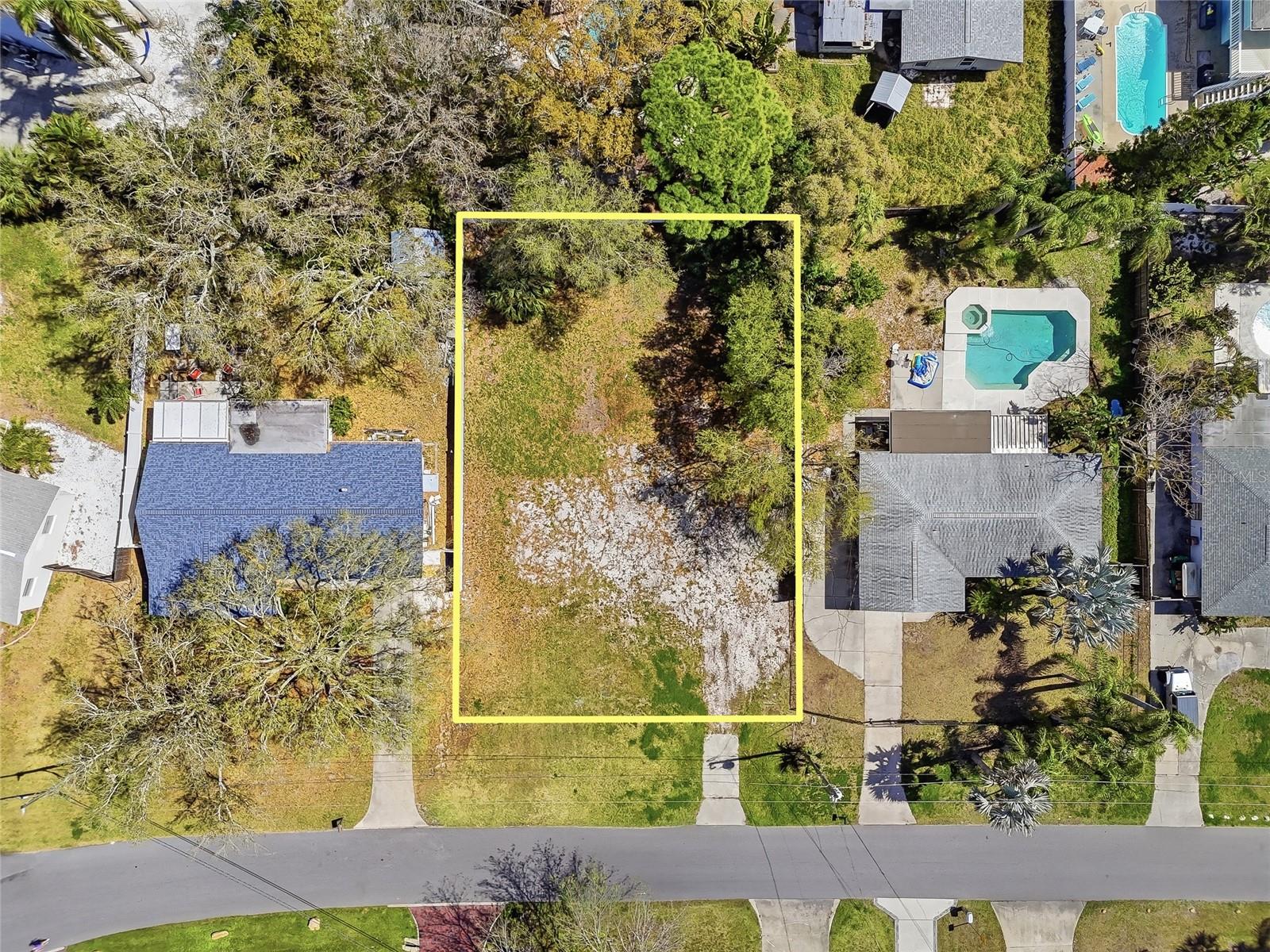 OZONA SHORES 1ST ADD - Land