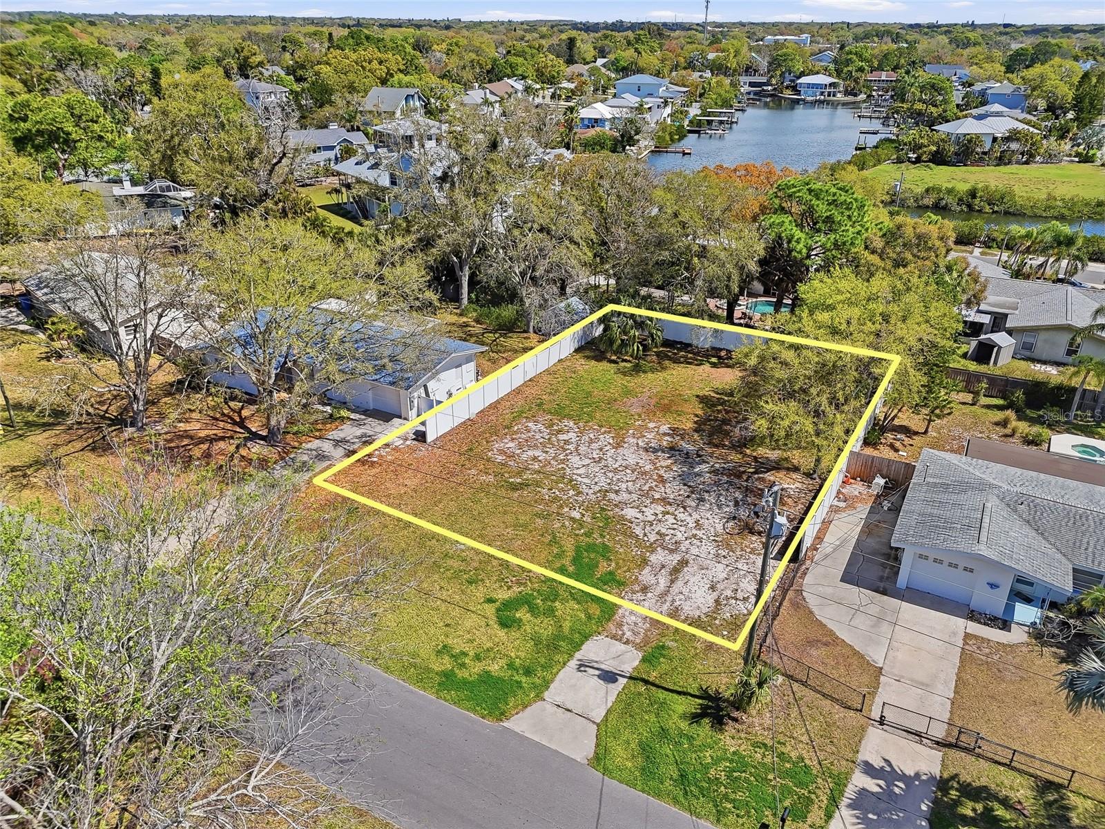 OZONA SHORES 1ST ADD - Land