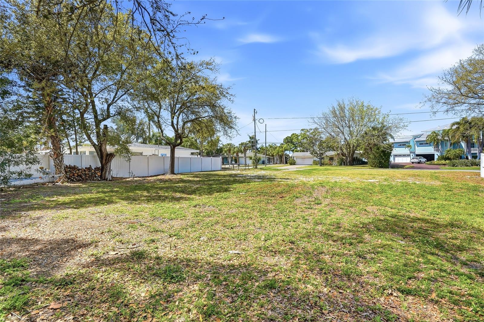 OZONA SHORES 1ST ADD - Land