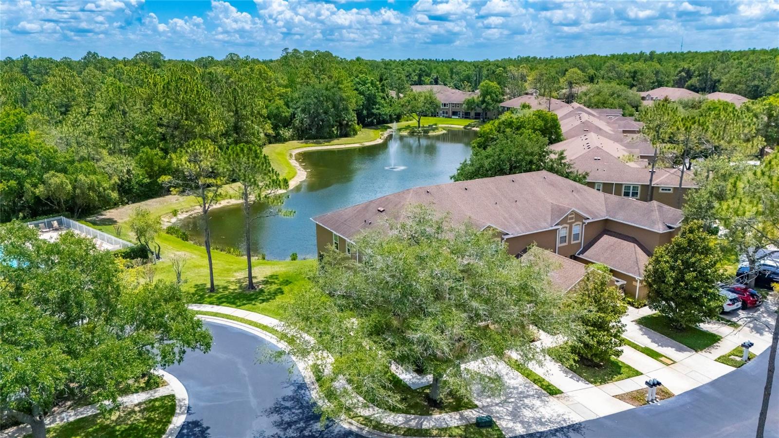 THE PROMENADE TWNHMS AT WES - Residential