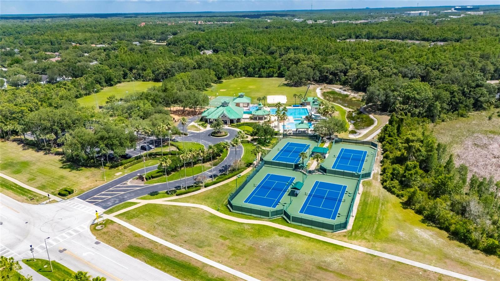 THE PROMENADE TWNHMS AT WES - Residential