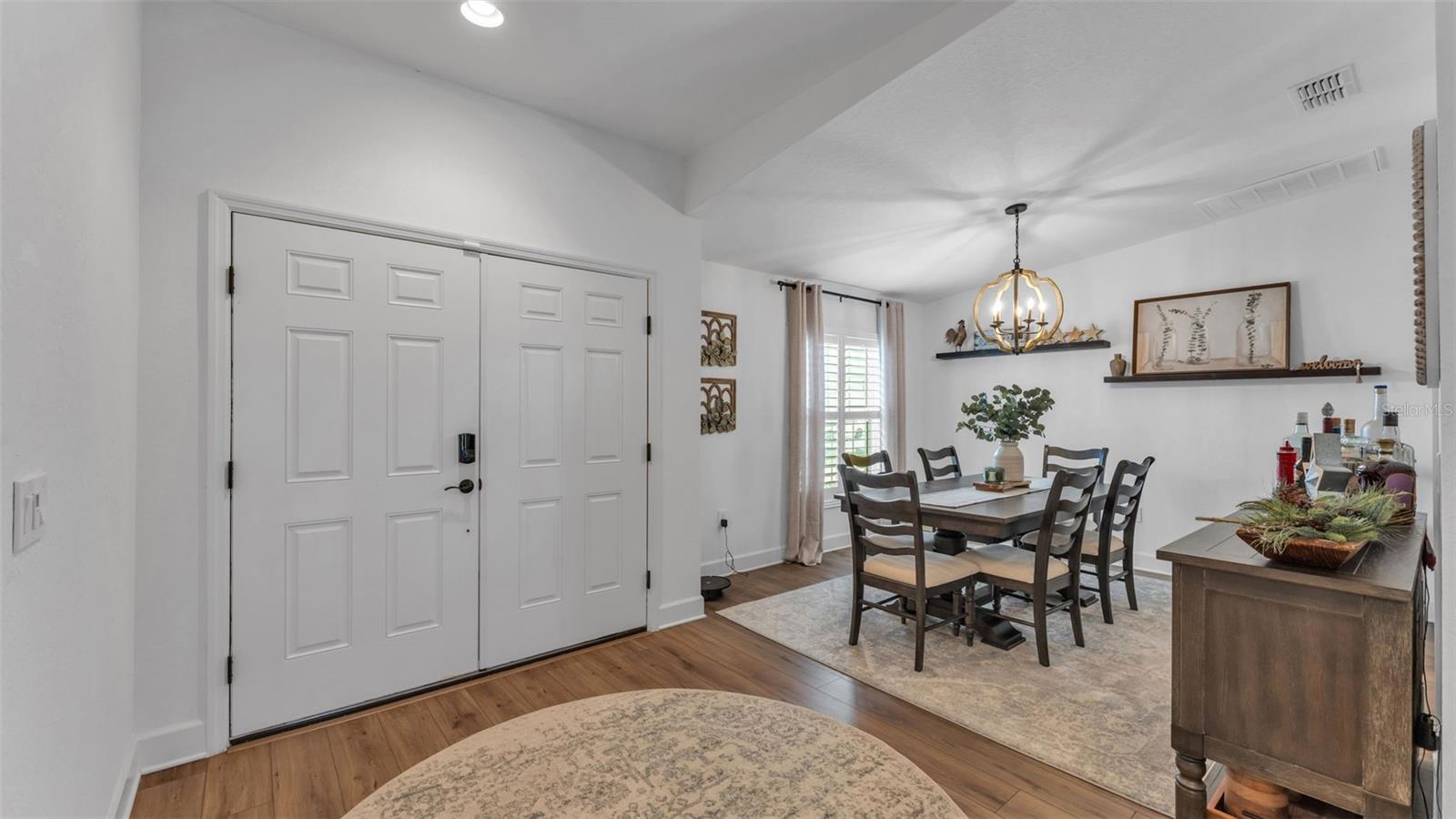 CREEKS XING EAST - Residential