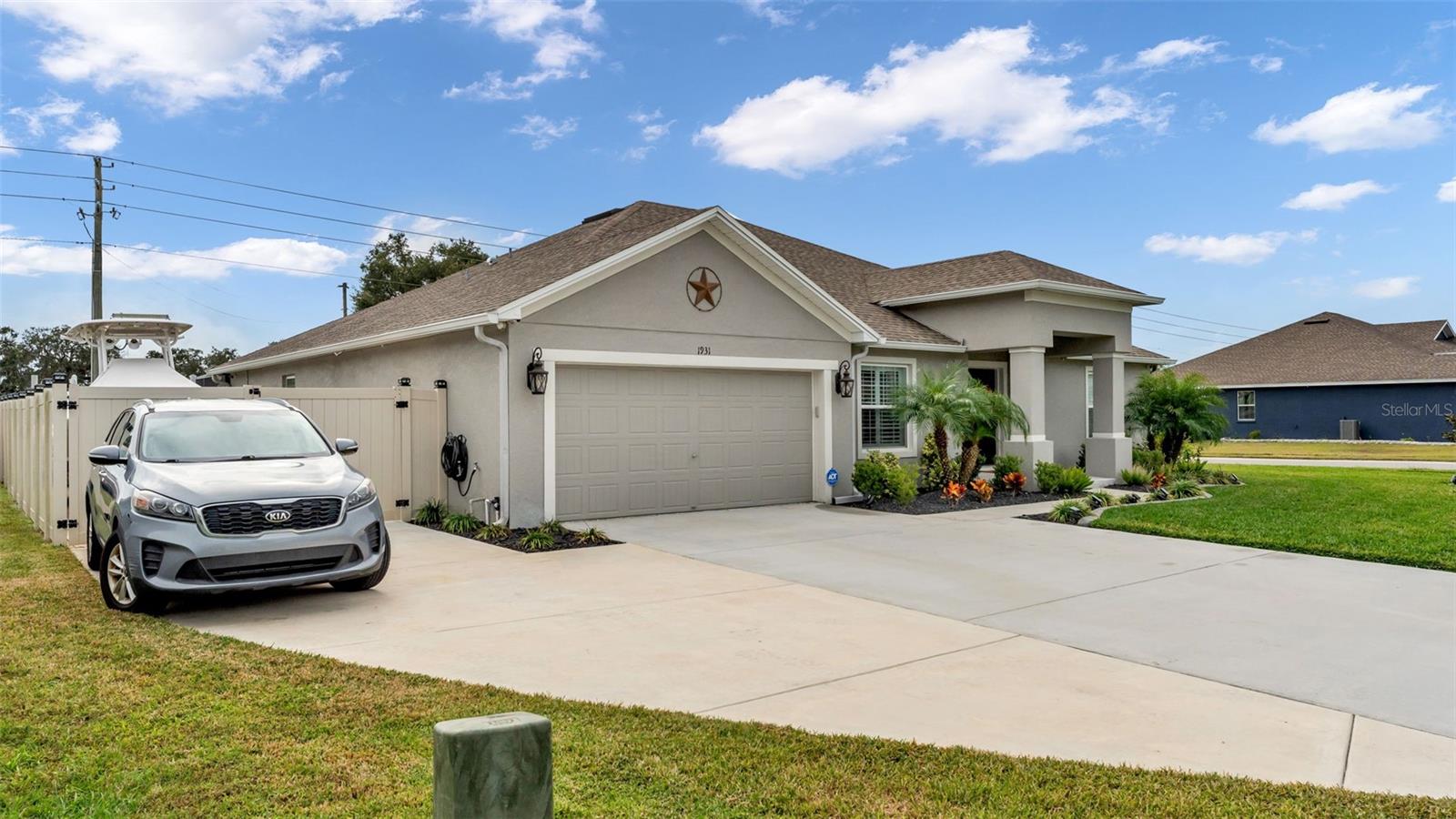 CREEKS XING EAST - Residential