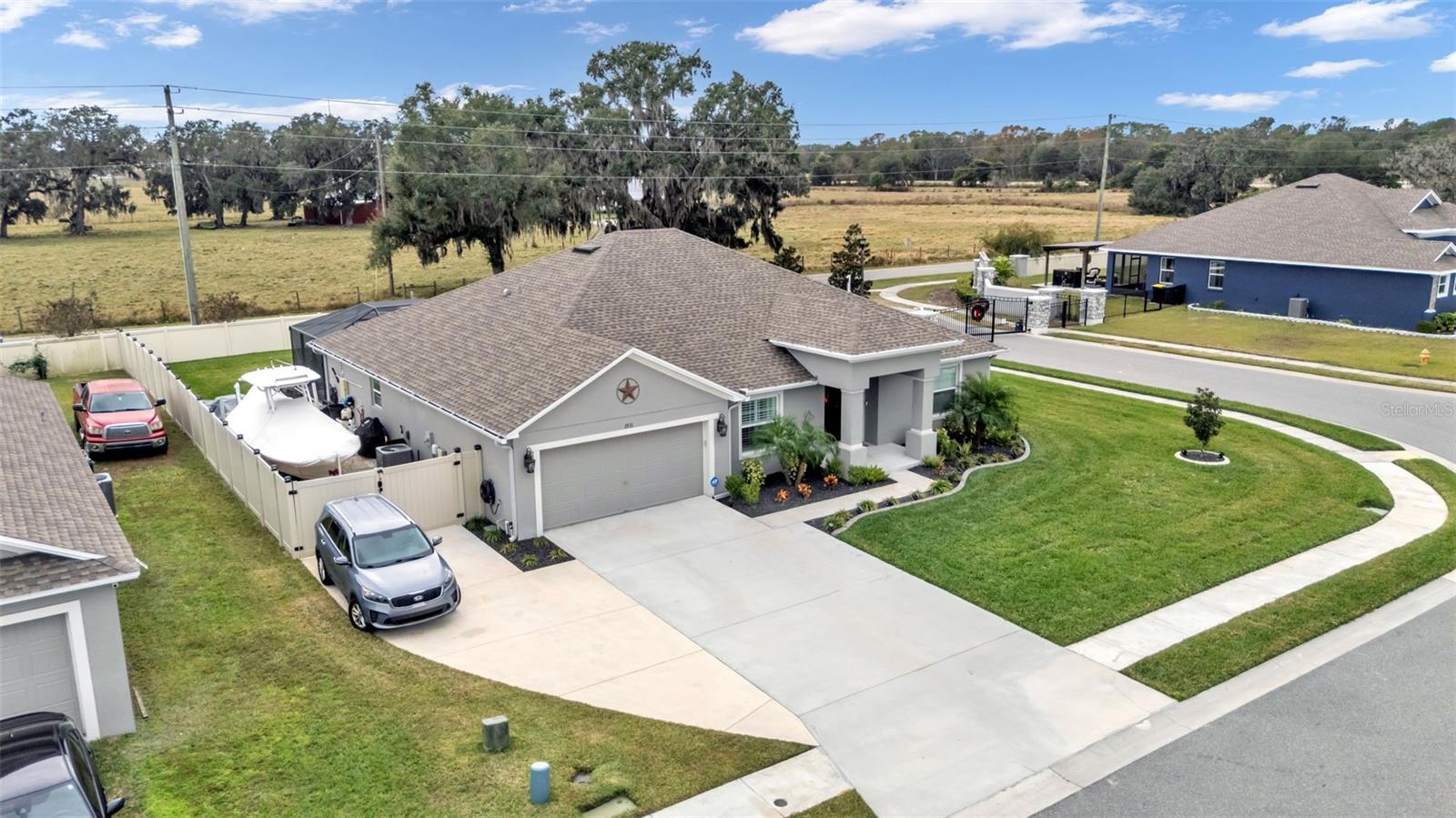 CREEKS XING EAST - Residential