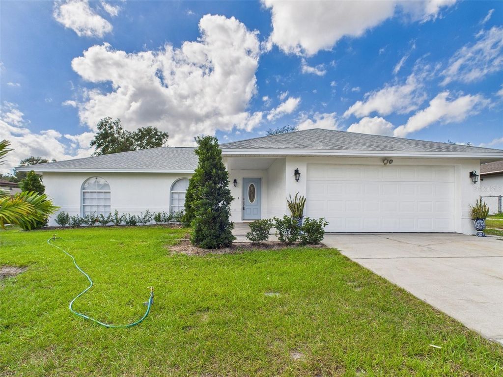 Photo of 5064 Cambry Lane, Lakeland, FL 33805 (MLS # P4936826)