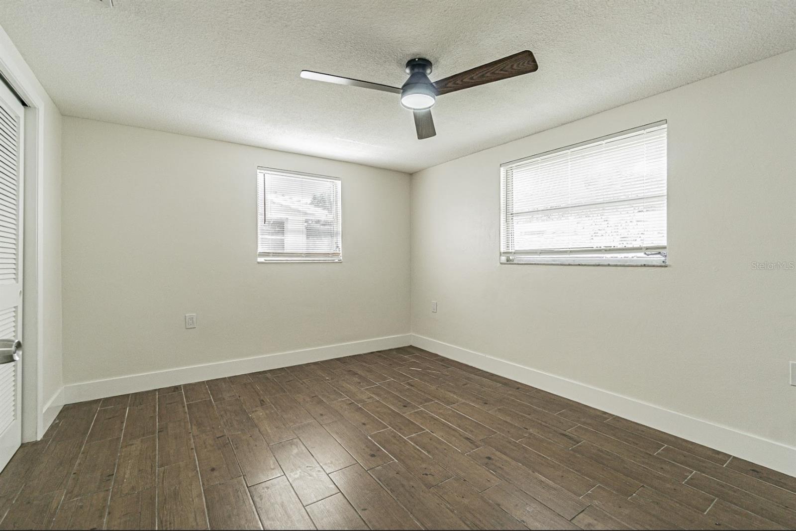 FOREST HILLS - Residential Lease