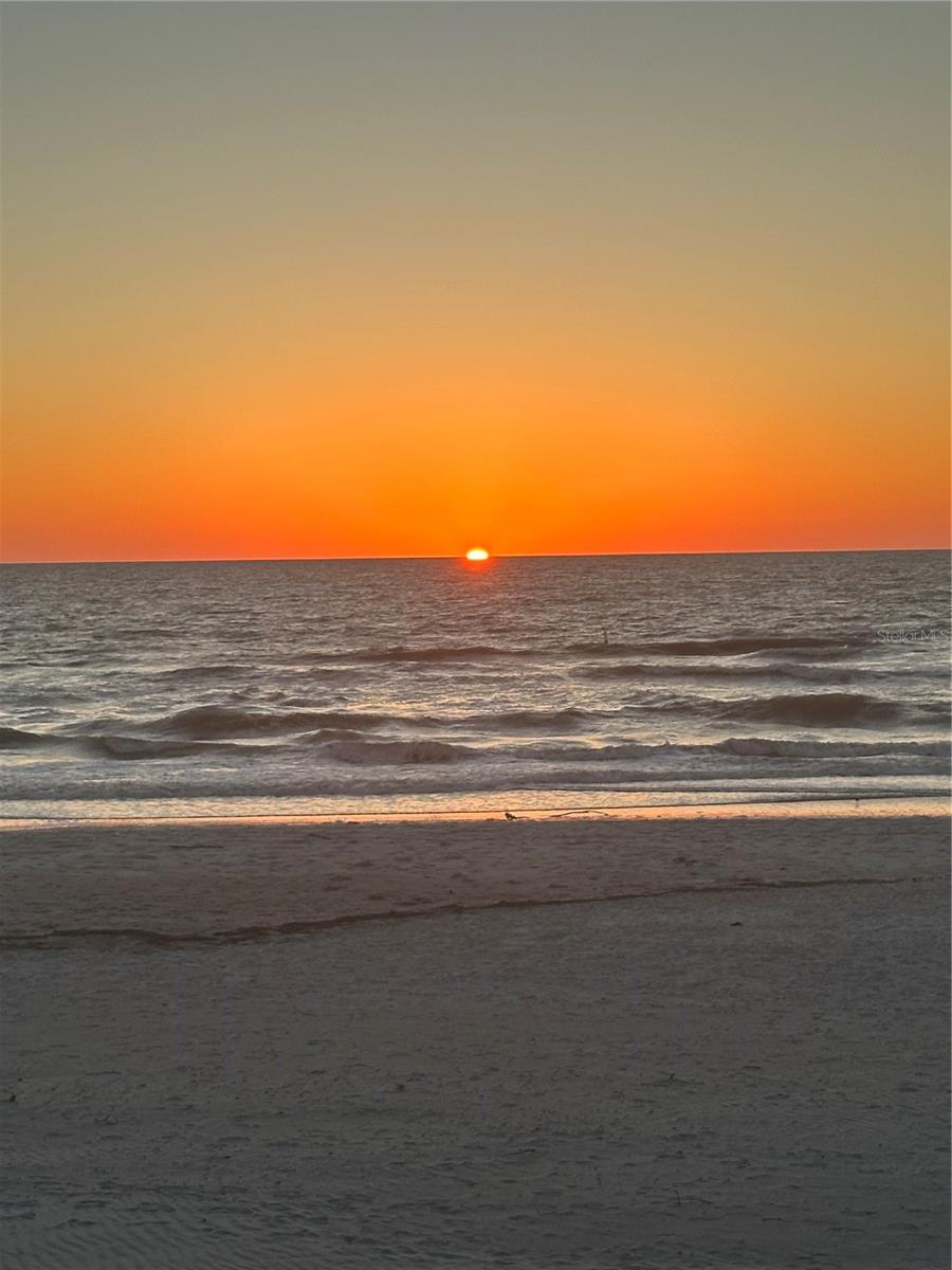 INDIAN ROCKS - Residential