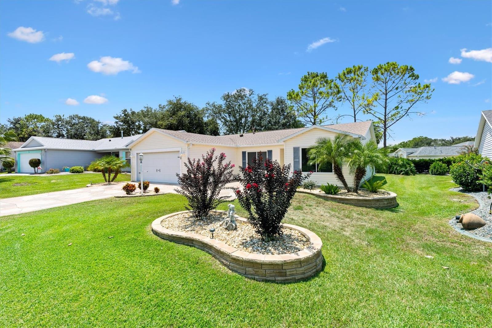 2746 PRIVADA DRIVE
