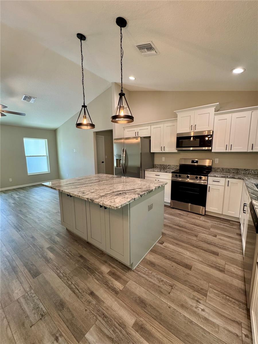 RAINBOW ACRES - Residential