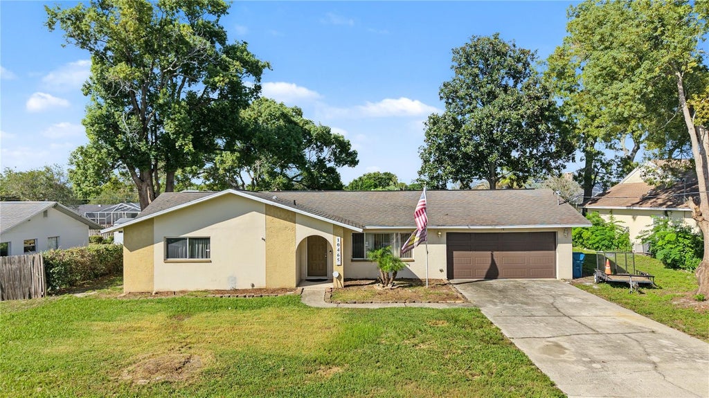 Photo of 10465 Mayflower Road, Spring Hill, FL 34608 (MLS # W7890395)