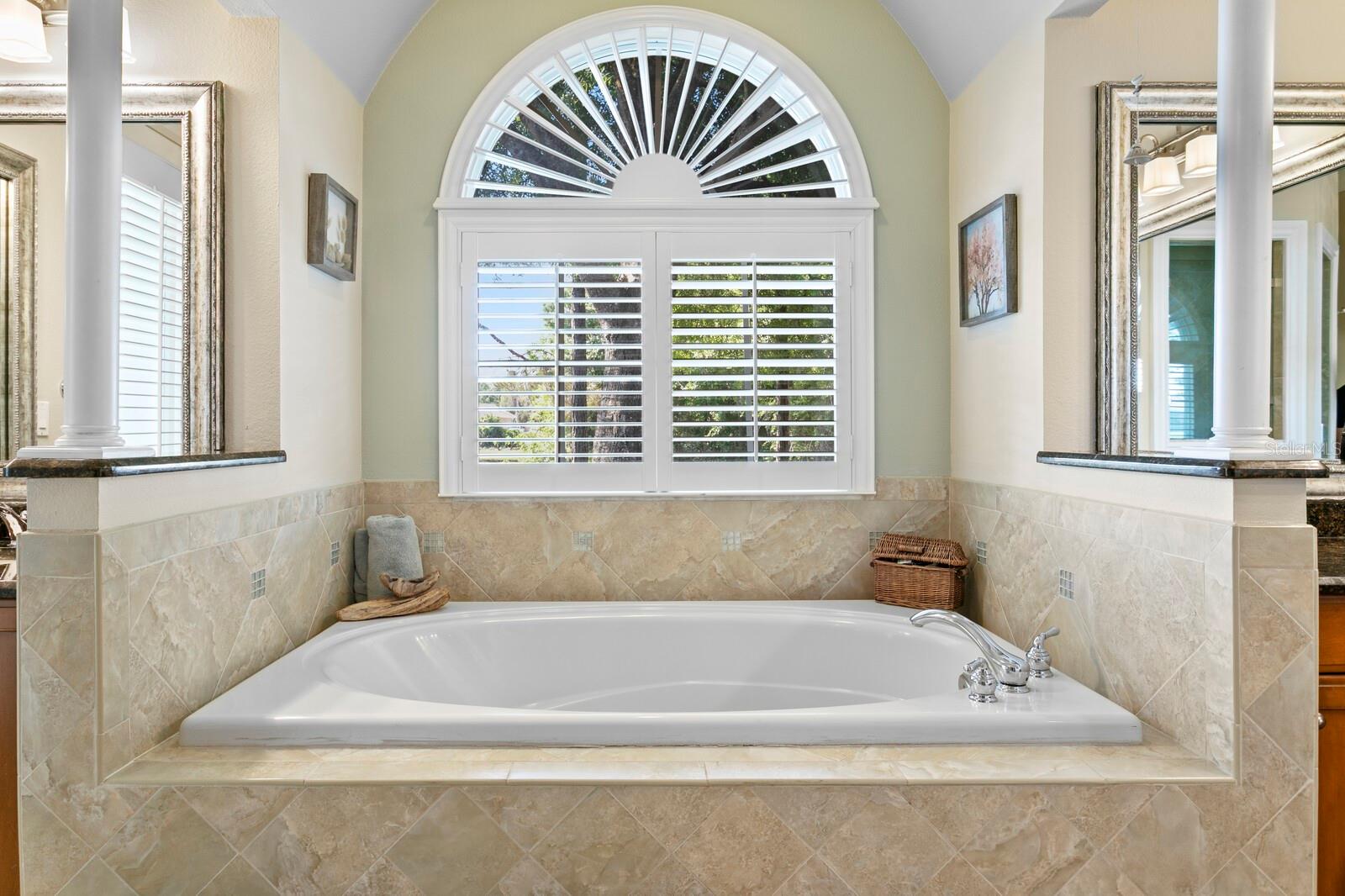 HUNTER'S GREEN - Residential