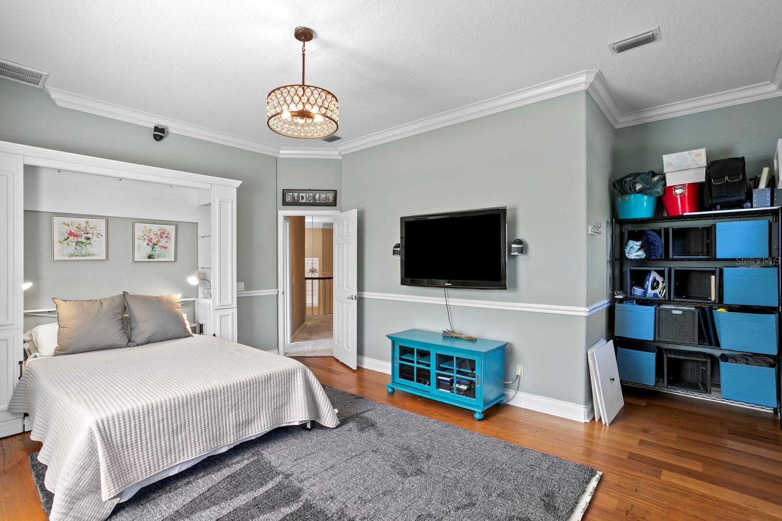 HUNTER'S GREEN - Residential