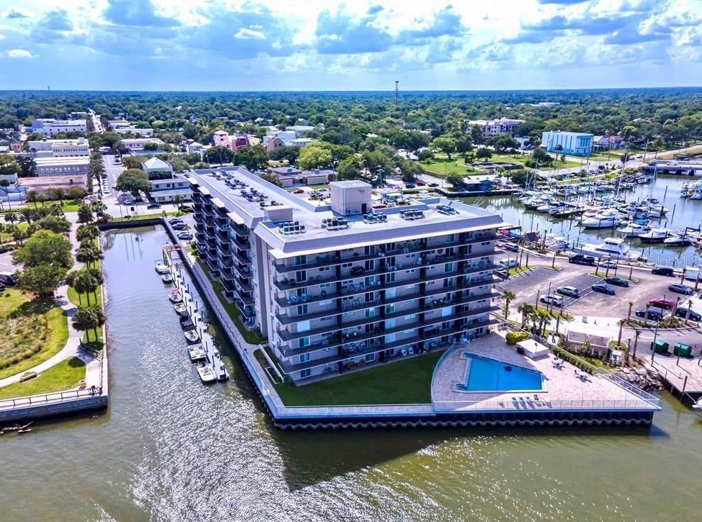 Captains Quarters - Residential