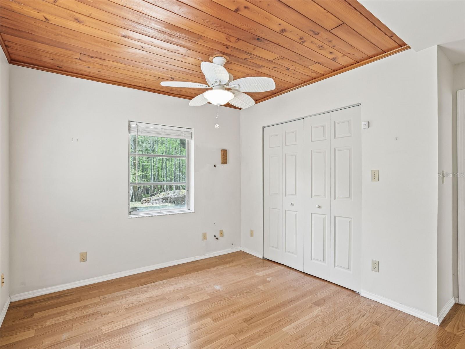 JERRY TAYLOR LANDING - Residential