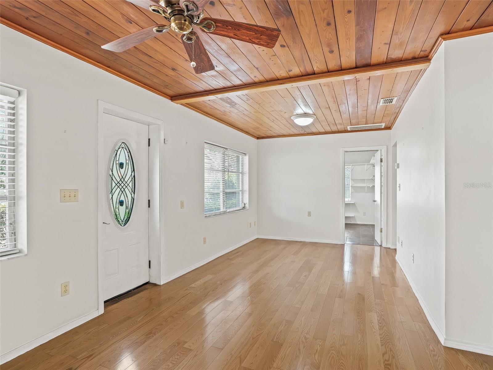 JERRY TAYLOR LANDING - Residential