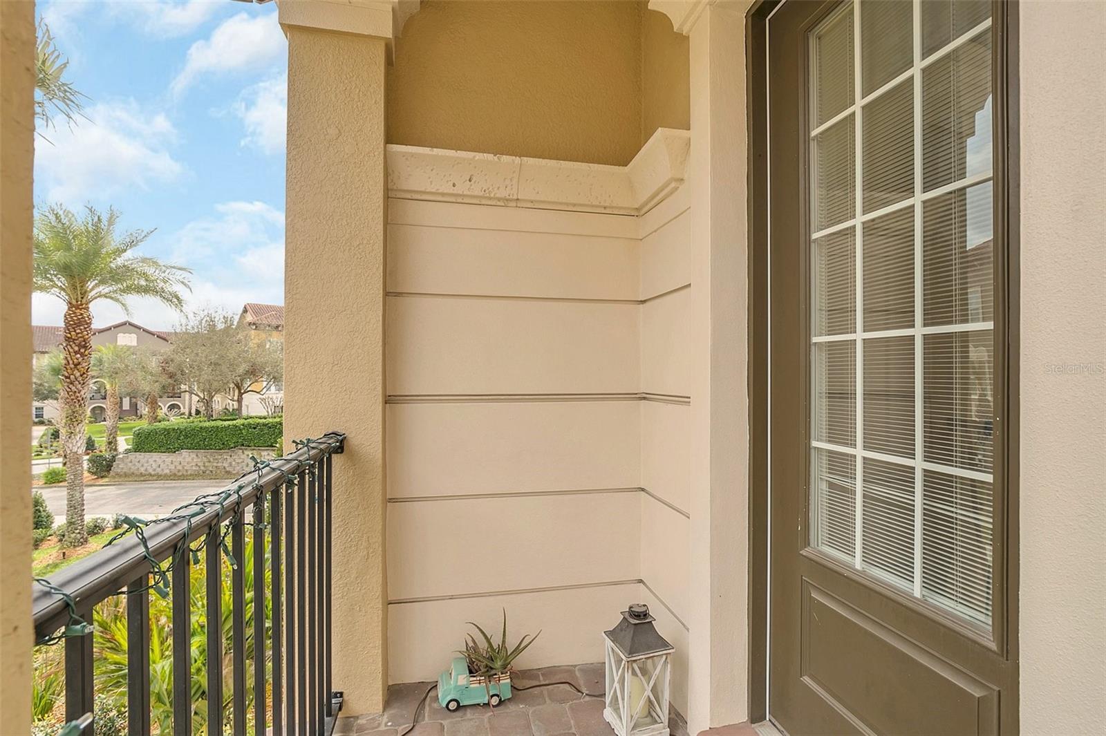 2041 LOBELIA DRIVE